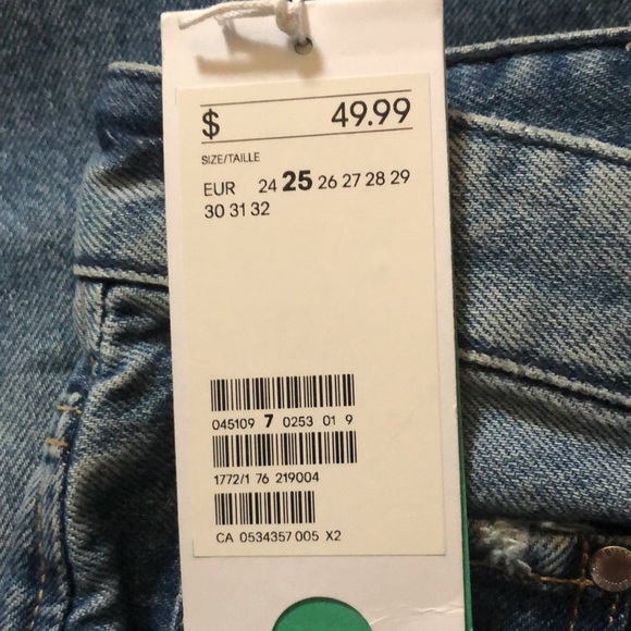 NWT H&M Concious Boyfriend jeans - Picture 8 of 8